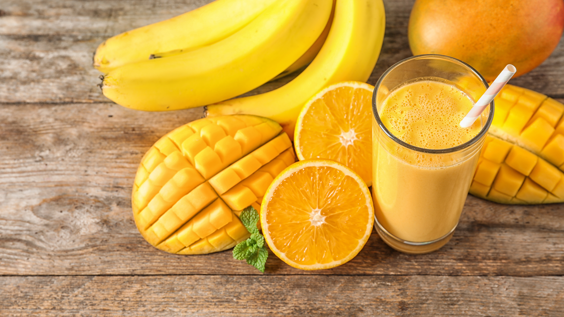 Fresh tropical fruits used for fruit powder production through spray drying.