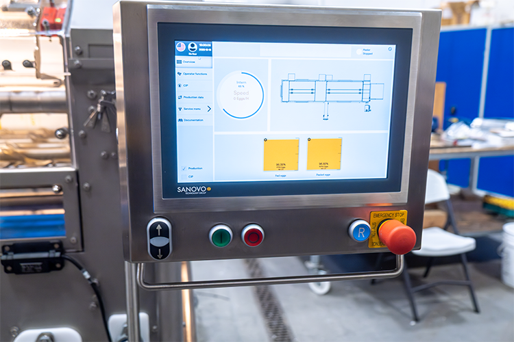 Touchscreen HMI of SANOVO Cook2Peel Pro Peeler showing operating parameters and system overview.