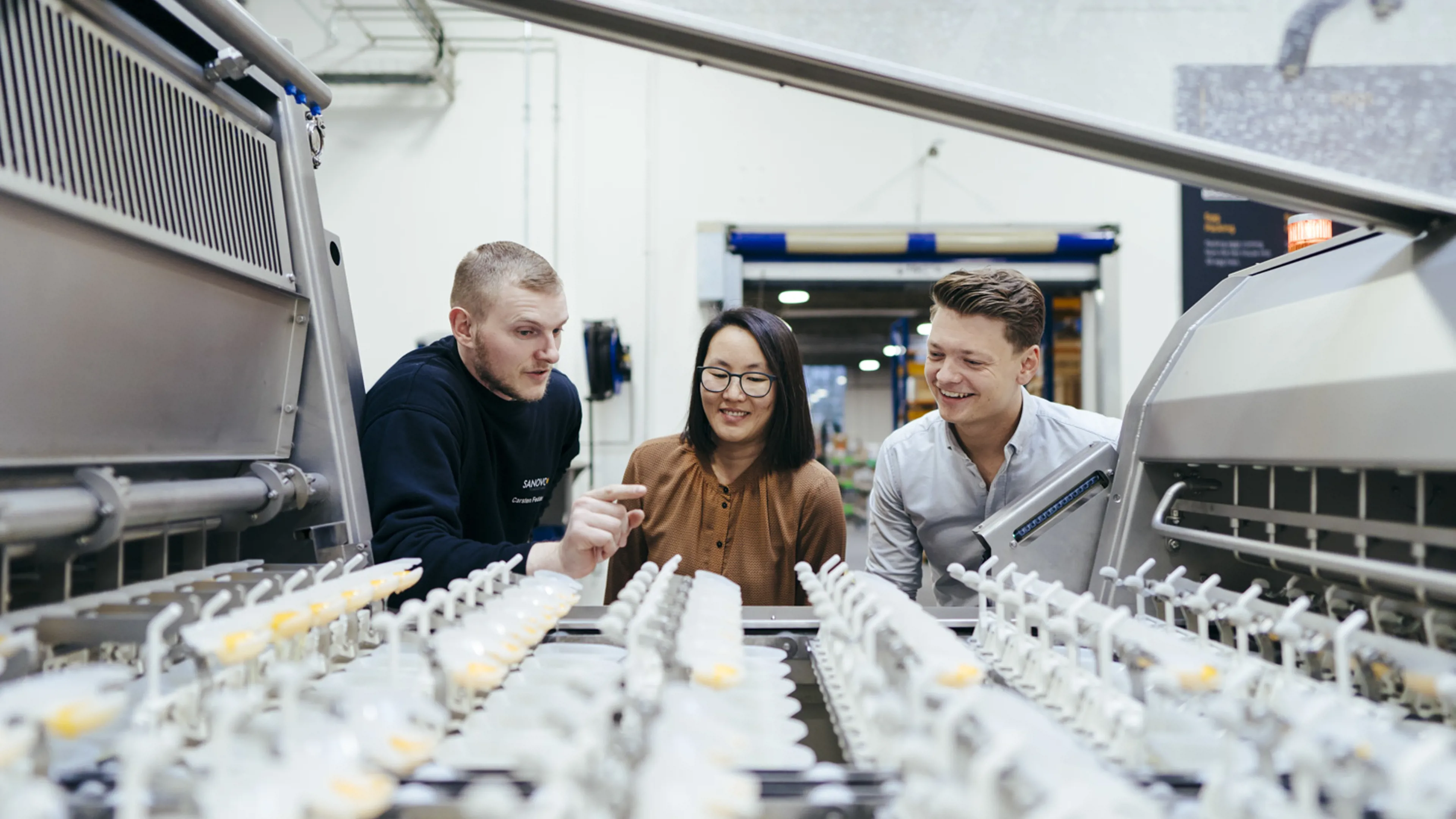 Training session with SANOVO OptiBreaker egg breaking machine