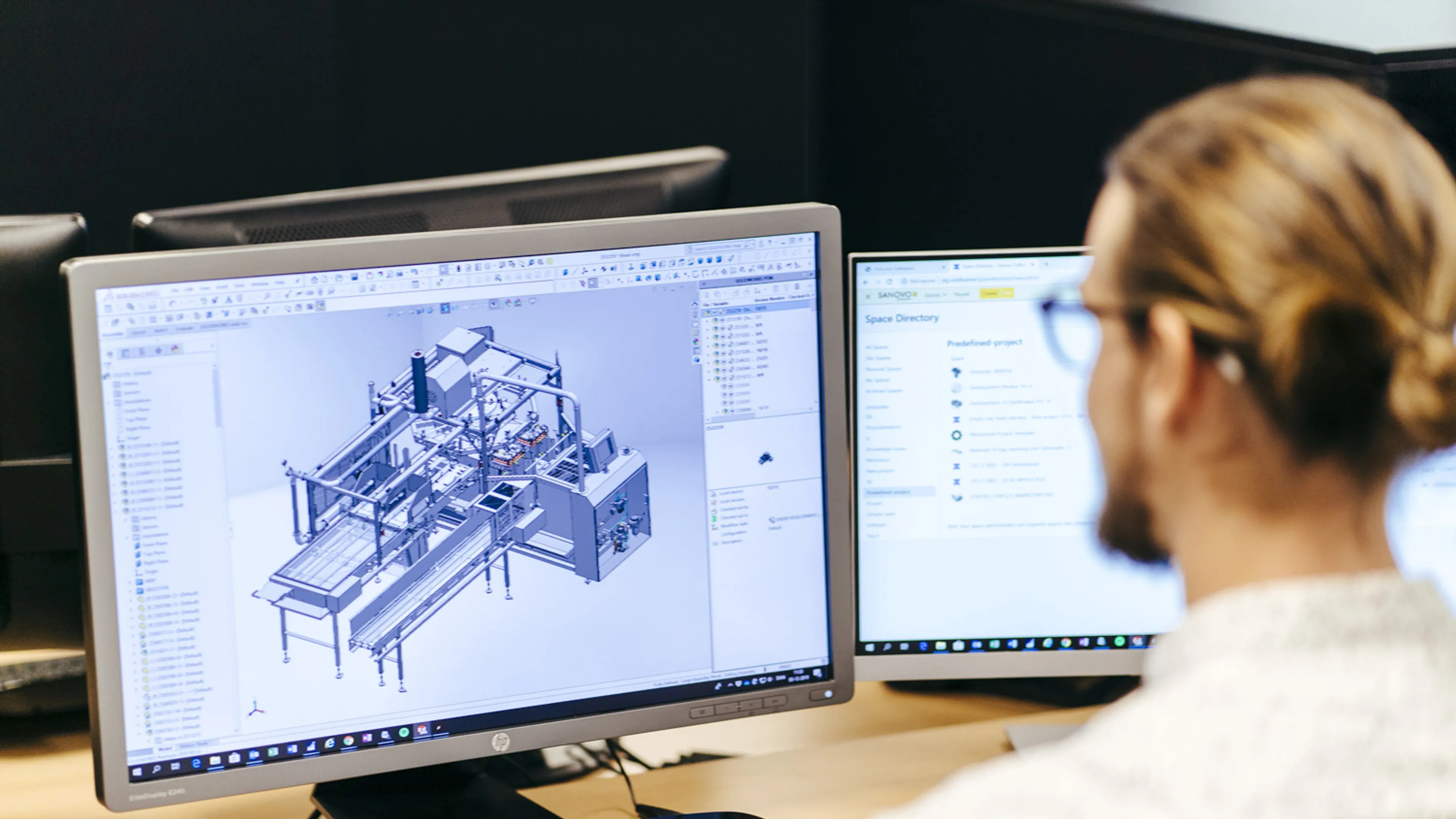R&D engineer developing SANOVO equipment in 3D CAD software