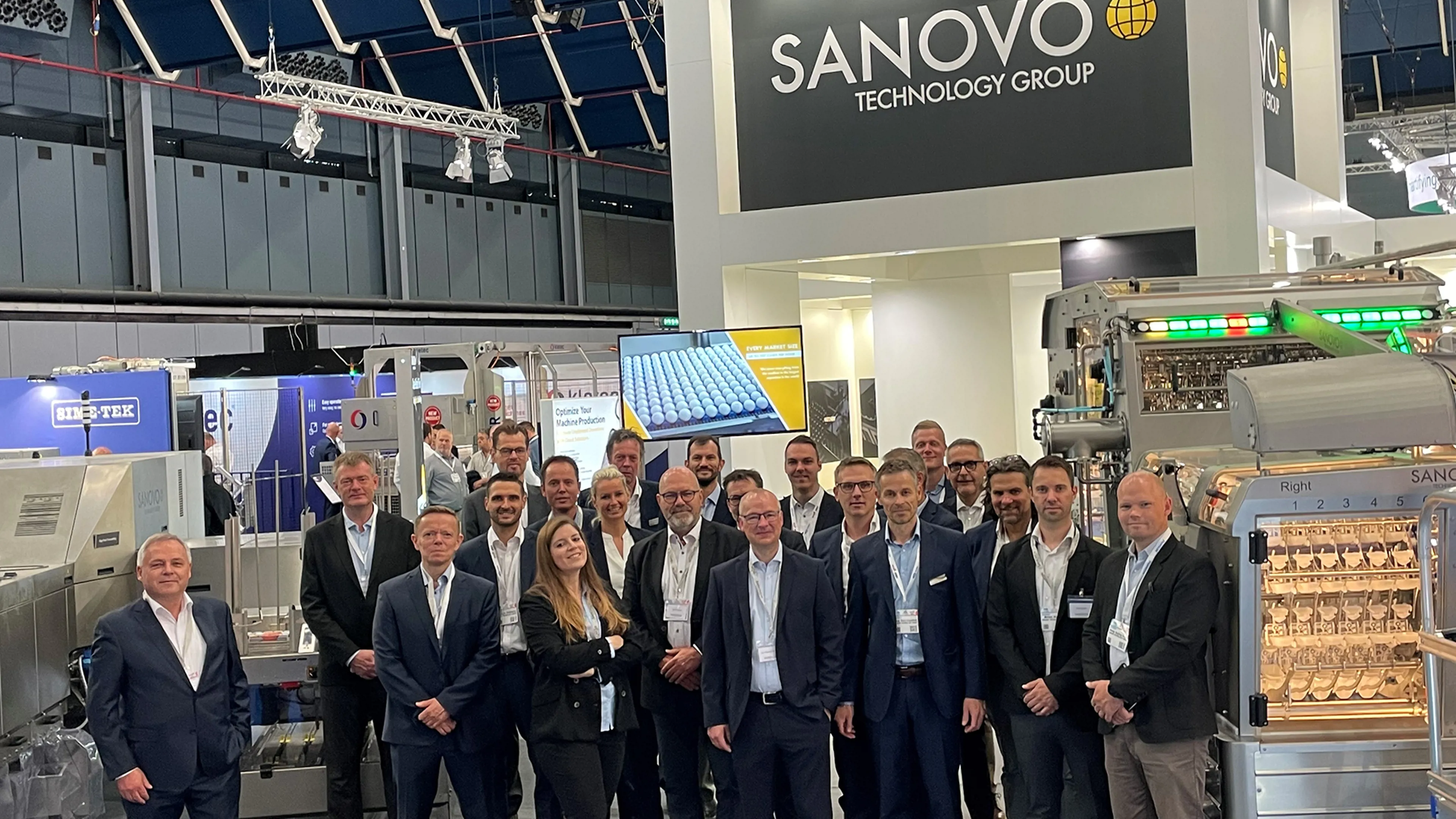 SANOVO team gathered for group photo at VIV Europe exhibition.