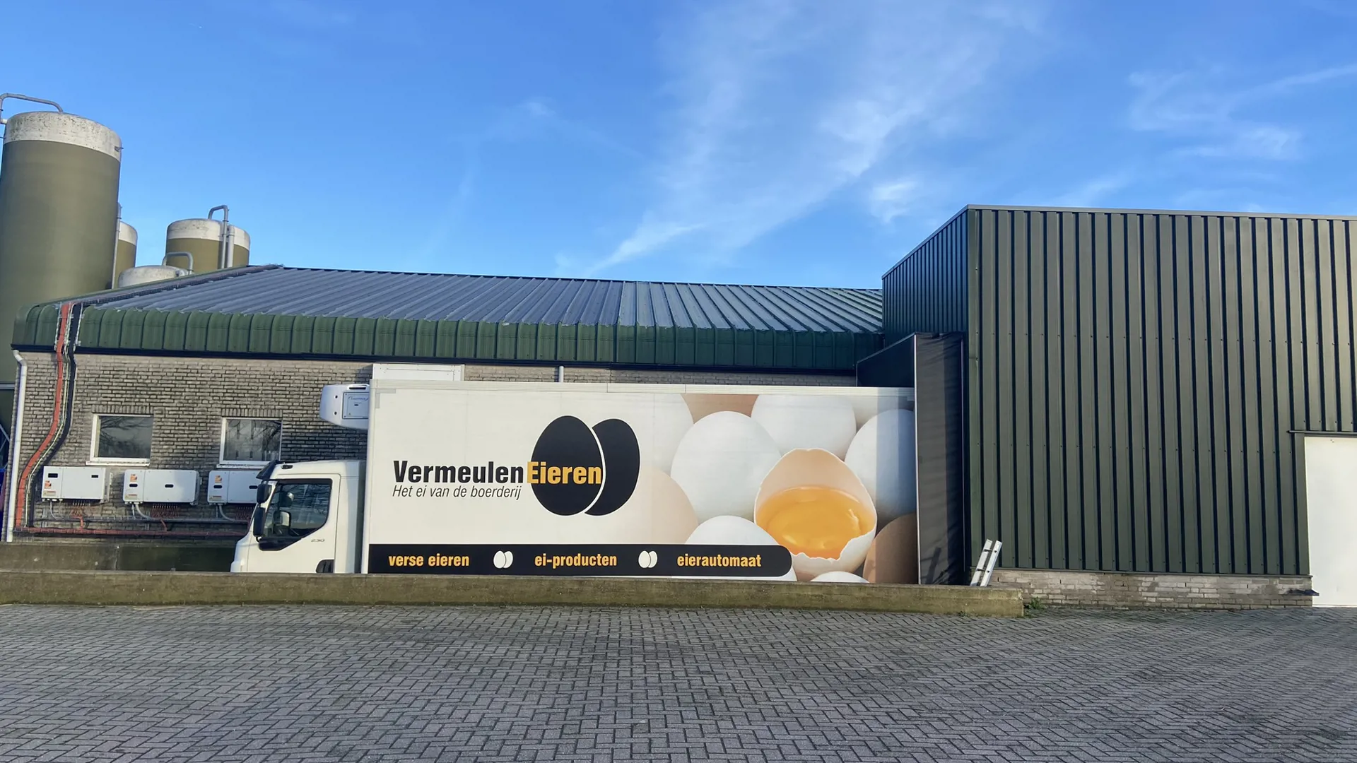 Vermeulen Eieren facility involved in liquid egg processing, featured in a SANOVO customer case.