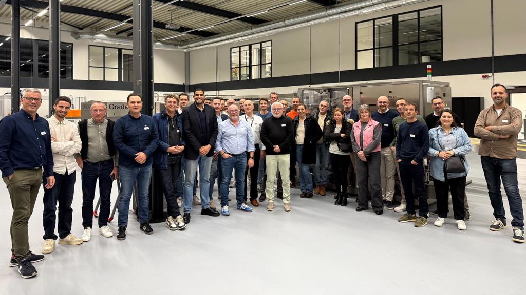 Visitors from France at the SANOVO facility in The Netherlands.