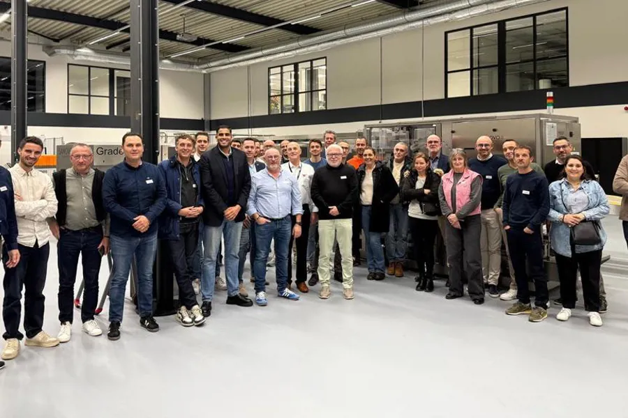 Visitors from France at the SANOVO facility in The Netherlands.