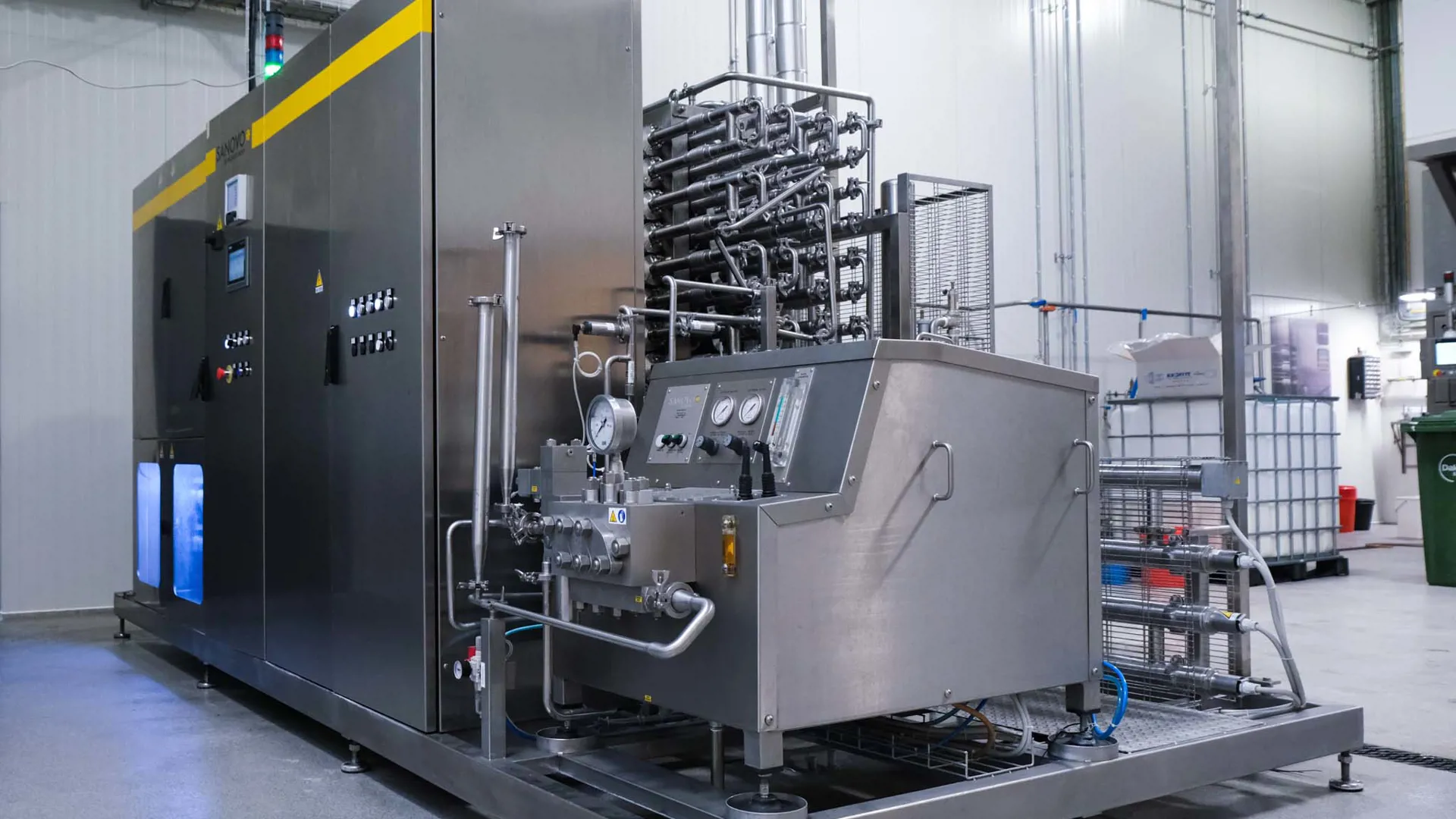 SANOVO Test Center with WAVE pasteurization and heat treatment equipment.