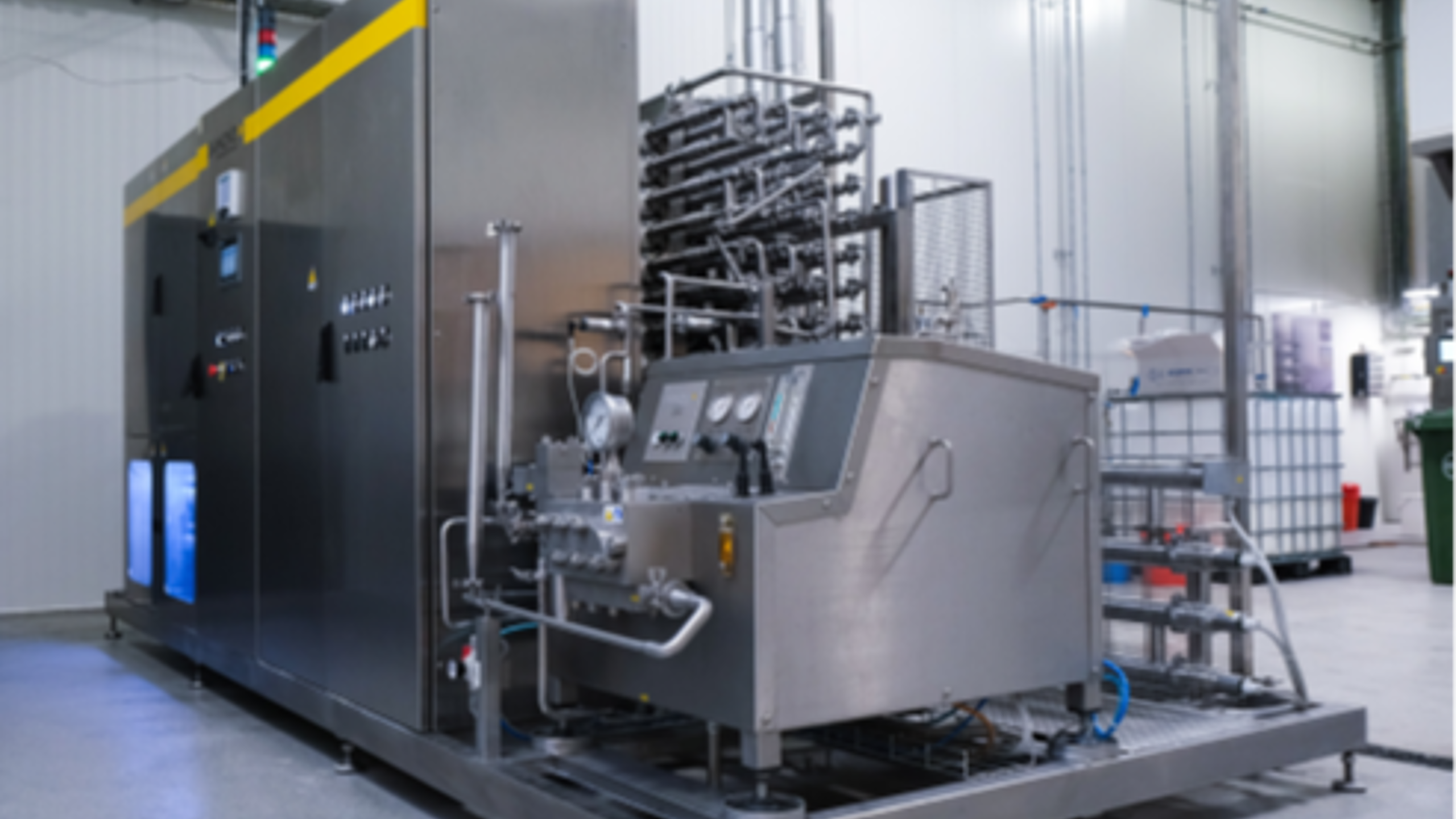 WAVE technology machine used for high-efficiency pasteurization.